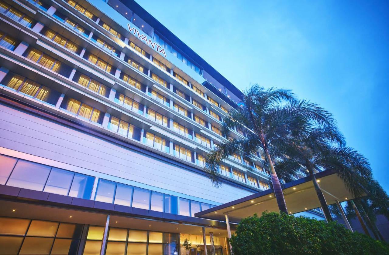 Vivanta Kolkata Em Bypass Kültér fotó The hotel's facade